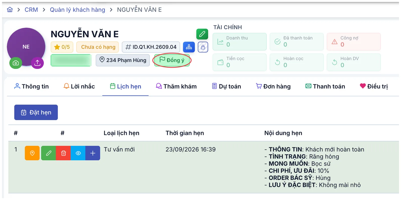 Hồ sơ khách với tiến trình Đồng ý được khoanh đỏ